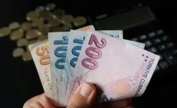 Emekli bayram ikramiyesinde yeni kulis! ÇİFTE ZAM ile artacak