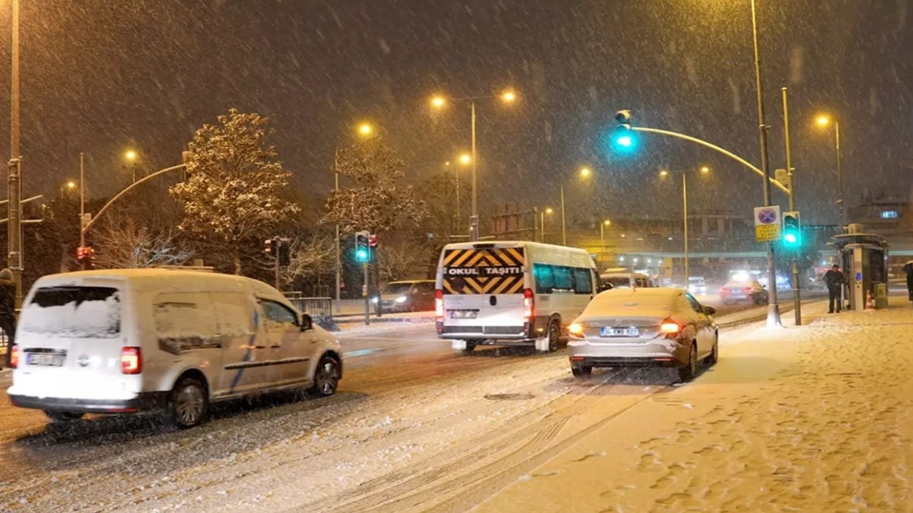 İstanbul’da ağır taşıtlar ve kuryelere trafik yasağı